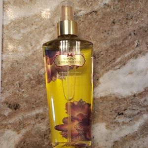 Victoria's Secret Simply Breathless fragrance mist